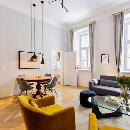 Center Apt In Best Area Near Park & Danube 20'To Airport Apartment Wien Ngoại thất bức ảnh